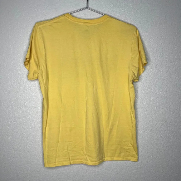 Disneyland Yellow Retro T-shirt Medium - Picture 3 of 3